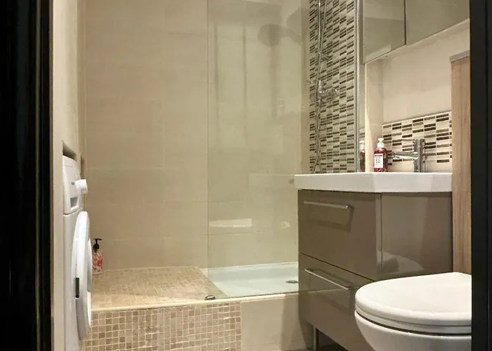 Le Petit Moulin Apartment *